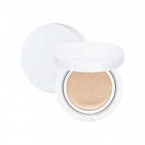 Missha Magic Cushion Moist Up SPF50+ PA+++  15g